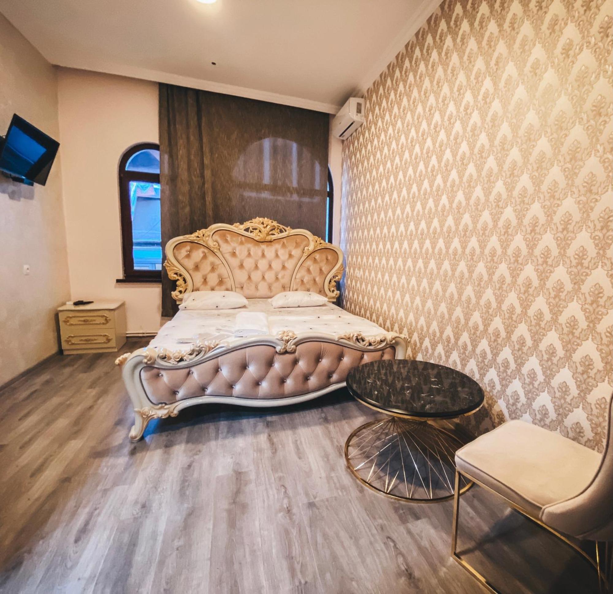 Yerevan Hotel Экстерьер фото