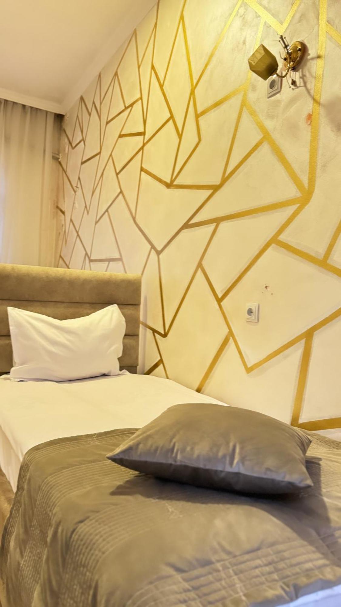 Yerevan Hotel Номер фото